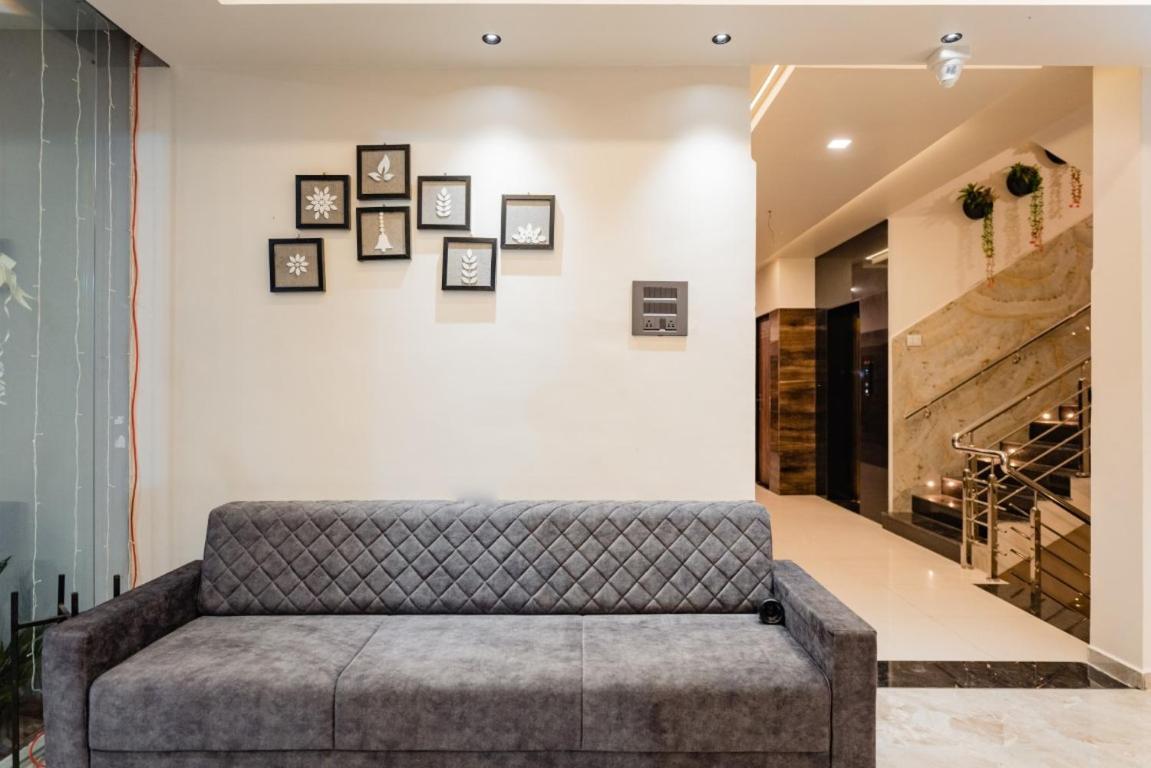 Hotel Ayodhya Virpur Εξωτερικό φωτογραφία