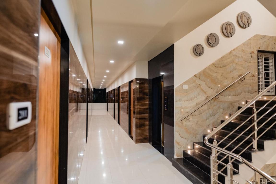 Hotel Ayodhya Virpur Εξωτερικό φωτογραφία