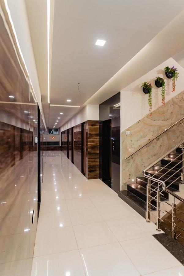 Hotel Ayodhya Virpur Εξωτερικό φωτογραφία